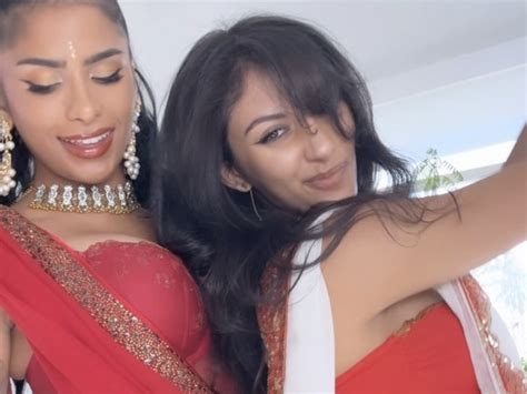 Slayhil And Jasminx Two Indian Hottie Lesbian Play Onlyfans。